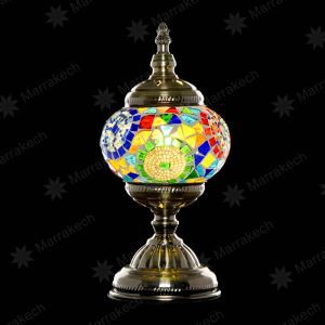 Krāšņs turku galda lukturis